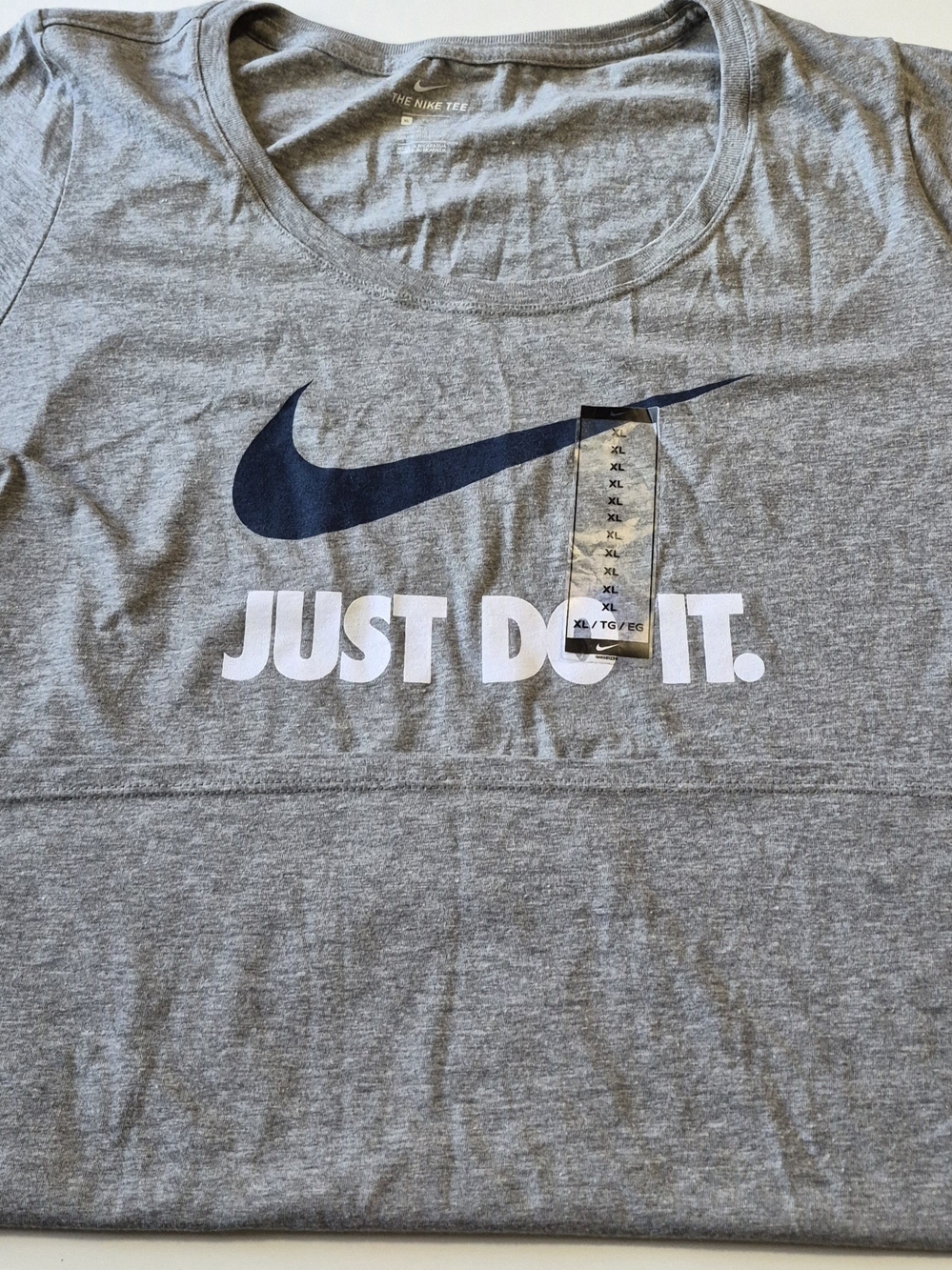 Nike Women's XL Gray 'Just Do It' Swoosh T-Shirt